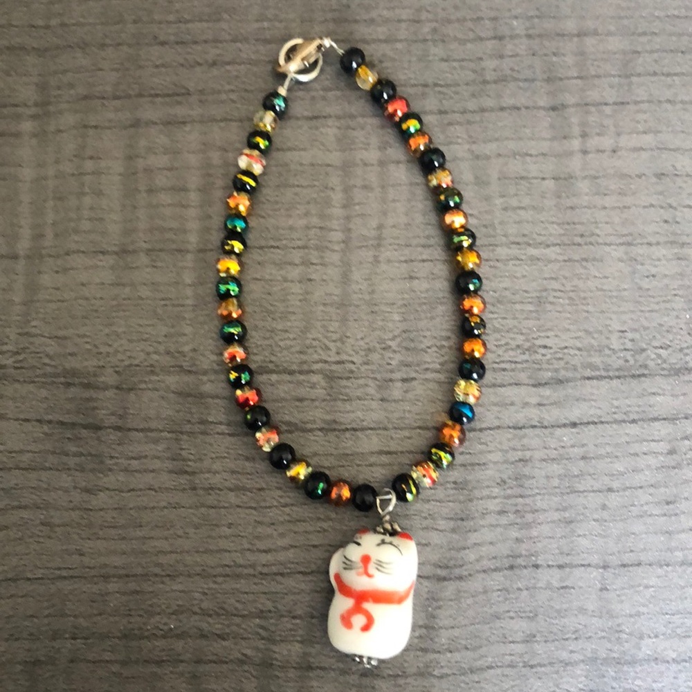 multicolored lucky cat beaded bracelet